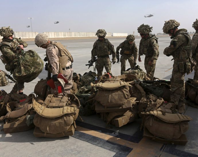 uk-special-forces-chiefs-covered-up-afghanistan-war-crimes,-inquiry-told