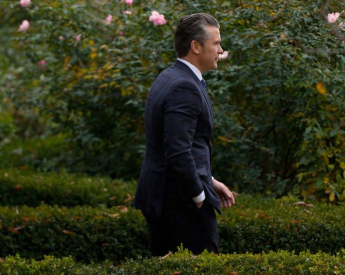 if-hegseth-gave-an-order-to-‘kill-everybody,’-he-must-be-prosecuted