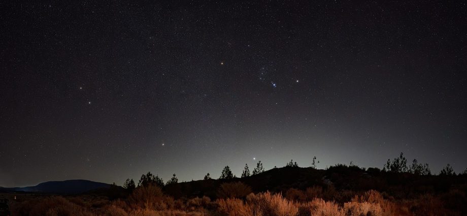 what’s-up:-december-2025-skywatching-tips-from-nasa