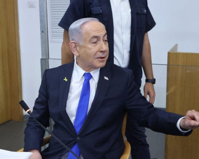 what-does-netanyahu’s-pardon-request-mean-for-israel’s-future?