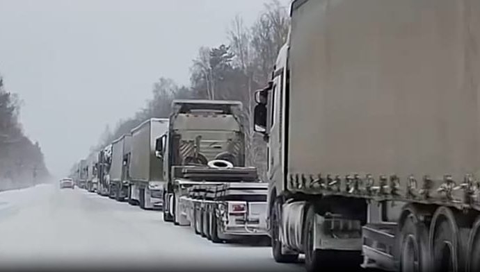 trans-siberian-highway-paralysed-by-85-kilometre-traffic-jam