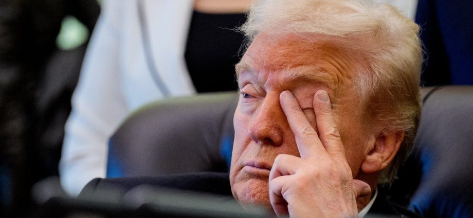 unpopular-and-under-pressure-—-has-the-traitor’s-autocratic-offensive-stalled?