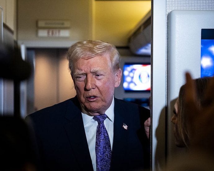 sorry,-the-traitor-isn’t-a-lame-duck-(yet)