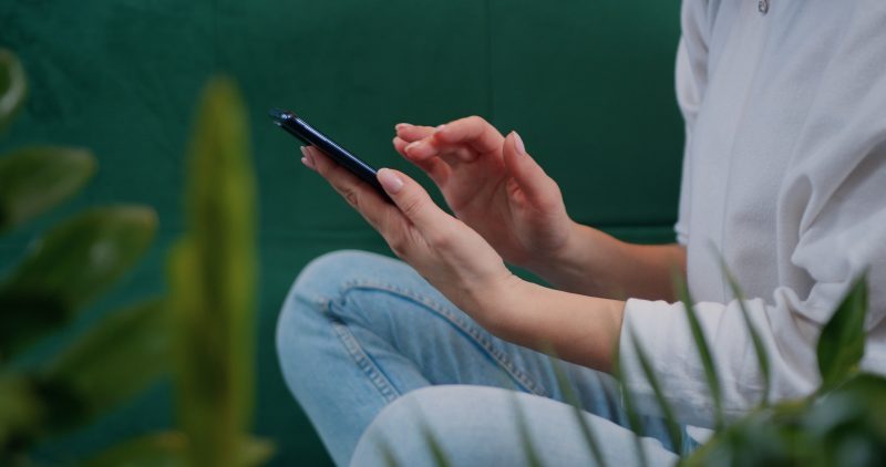 ‘rage-bait’-is-oxford-university-press-word-of-year-amid-online-outrage