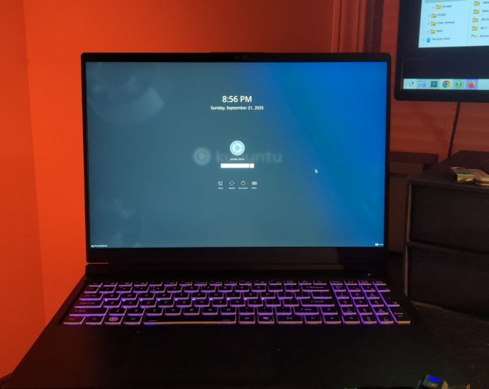 6 Linux apps I always run at startup (and why they’re worth it)