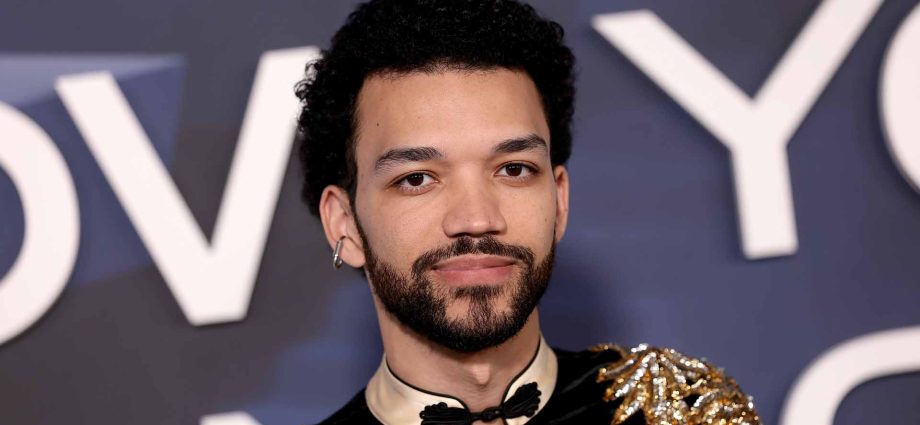 justice-smith-says-he’ll-never-date-women-again-and-opens-up-about-queer-identity-on-‘dinner’s-on-me’