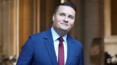streeting-brands-doctors’-union-‘moaning-minnies’-over-gp-online-booking