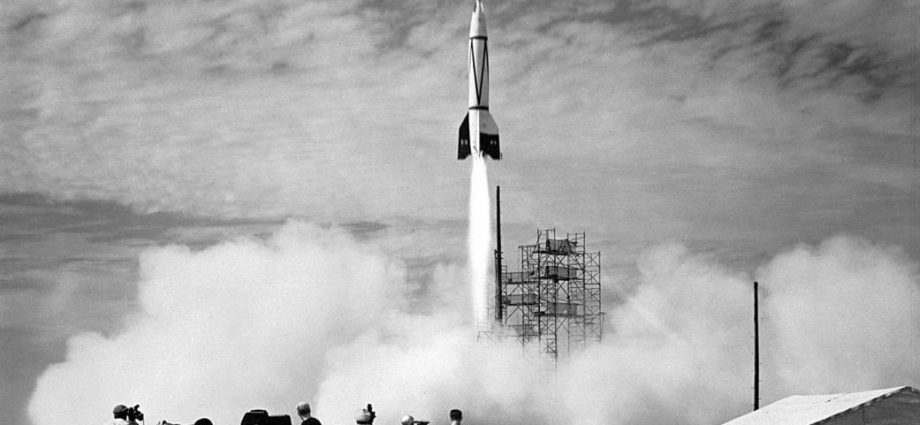 sputnik,-explorer,-and-the-dawn-of-the-space-age