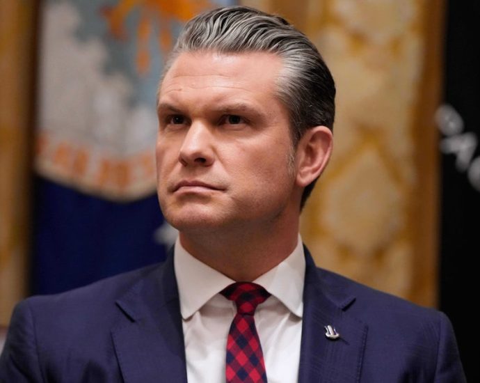 pentagon-knew-boat-attack-left-survivors-but-still-launched-a-follow-on-strike,-ap-sources-say