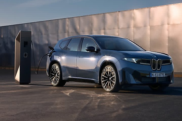 The BMW iX3 Demonstrates Its Hyper-Charging Capabilities In An Actual Test (Video)