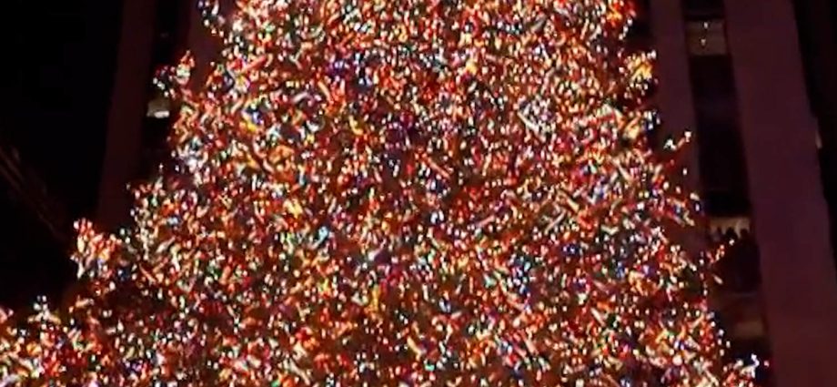 rockefeller-center-christmas-tree-lit-for-the-season