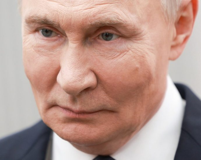 putin-says-russia-ready-to-take-ukraine’s-eastern-donbas-region-‘by-force’