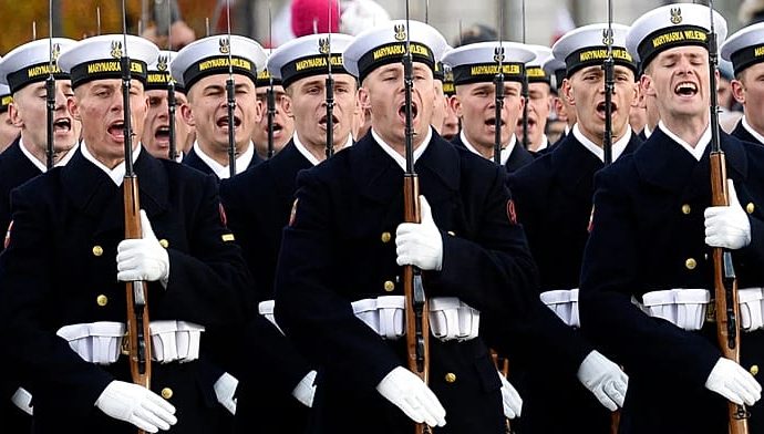 poland-invests-e2.3-billion-in-swedish-submarines-to-modernise-navy