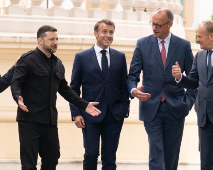 us-envoys-are-“playing-a-game”-with-ukraine,-merz-and-macron-warn-–-spiegel