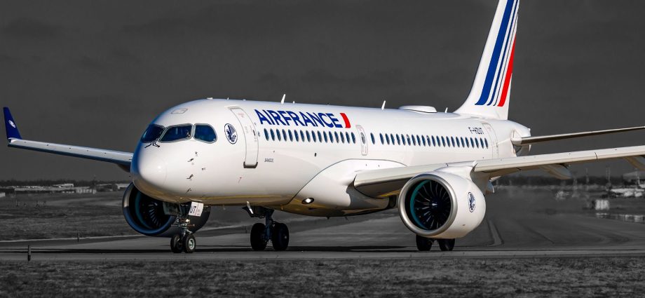 why-the-airbus-a220-has-such-a-loyal-pilot-following