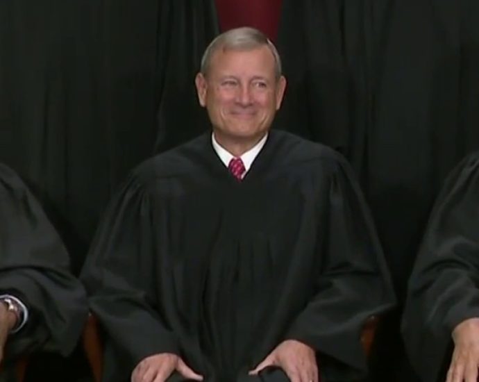 supreme-court-allows-texas-to-use-new-congressional-map