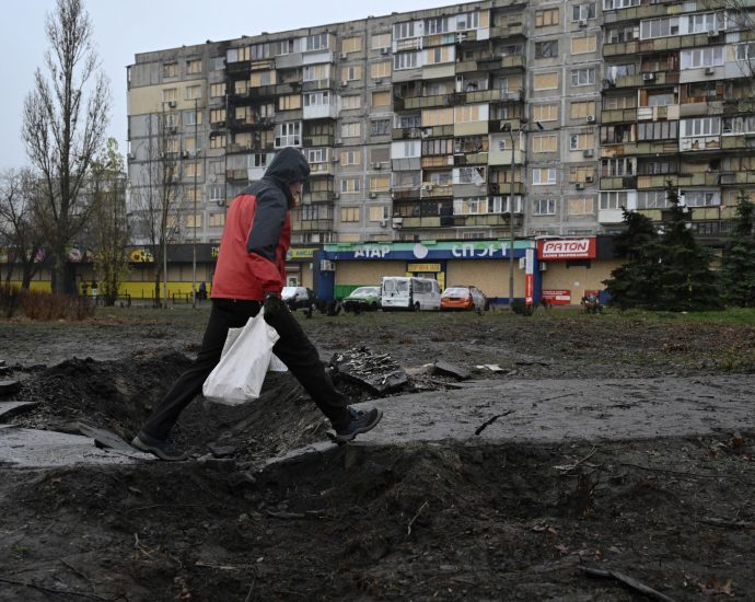 russia-ukraine-war:-list-of-key-events,-day-1,380