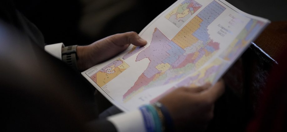 “we-are-a-higher-court,-but-not-a-better-one”:-kagan-rages-at-scotus-decision-to-allow-texas-maps