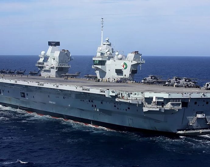 uk-and-norway-form-naval-alliance-to-protect-undersea-cables-and-hunt-russian-submarines