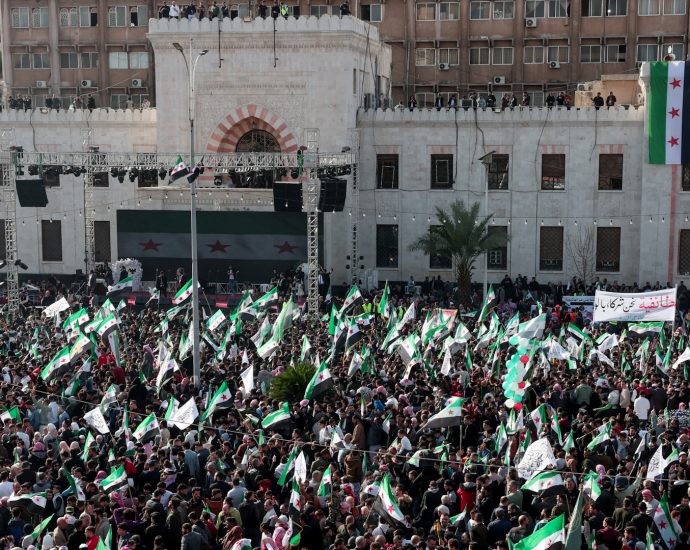 crowds-gather-in-hama,-syria,-to-celebrate-one-year-of-liberation