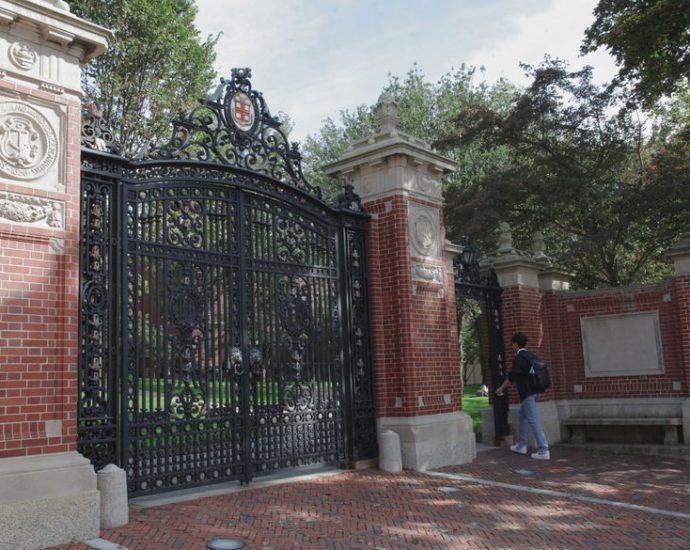 inside-the-student-resistance-to-authoritarianism-on-campus