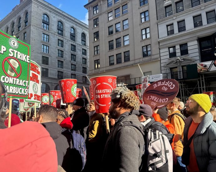 starbucks,-union-workers-face-off-as-old-tensions-over-wages-spill-over