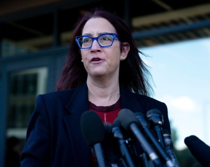 notable-early-reaction-to-netflix’s-deal-to-acquire-warner-bros.