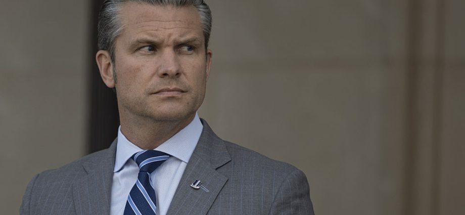 “it’s-bad”:-lawmakers-shocked-at-video-of-strike-on-survivors-of-alleged-drug-boat