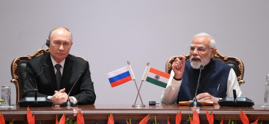 what-message-does-putin’s-visit-to-india-send?