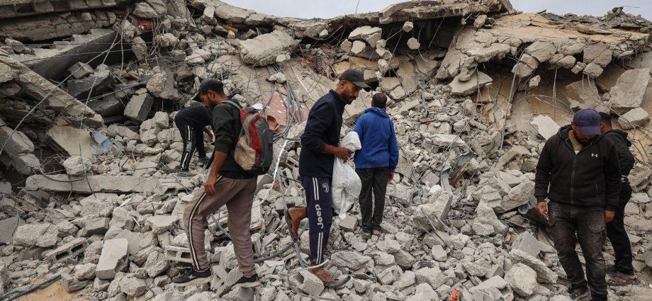 israeli-drone-chases-and-kills-elderly-woman-in-gaza-as-attacks-continue