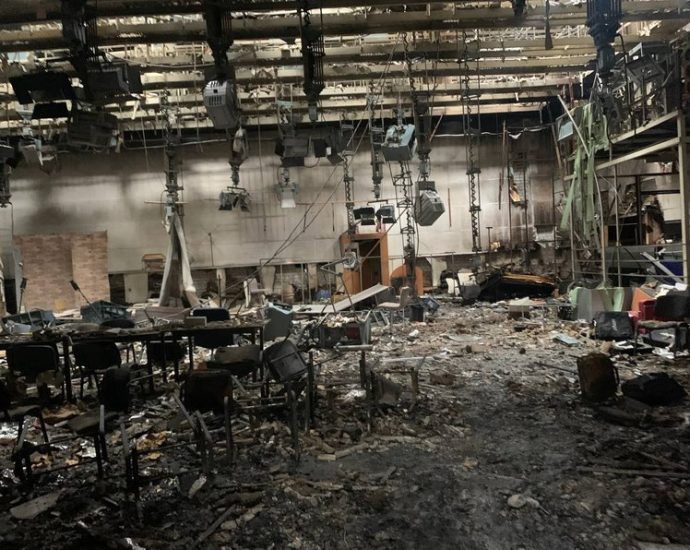 st.-nicholas-day-terror:-russia-destroys-gauze,-bandages,-medical-splints-in-dnipro-warehouse-strike