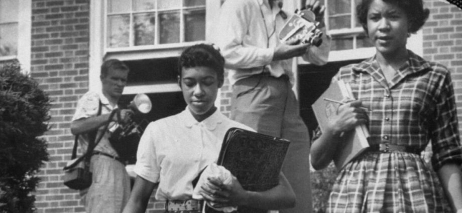 jo-ann-boyce,-clinton-12-member-and-civil-rights-trailblazer,-dies-at-84