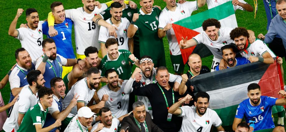 gritty-palestine-enter-arab-cup-quarters-as-favourites-qatar-crash-out