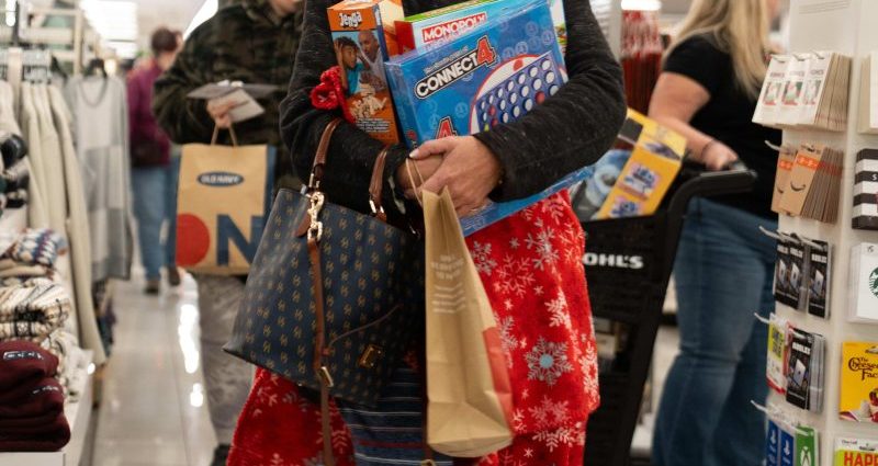 companies-launch-ai-helpers-for-holiday-shoppers