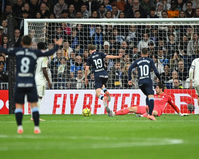 celta-vigo-earn-shock-2-0-win-at-the-bernabeu-as-real-madrid-implode