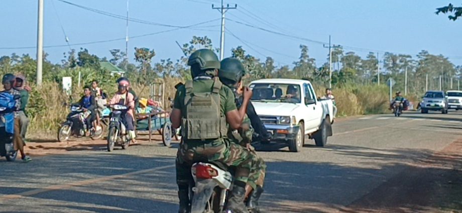 thailand-launches-air-raids-along-cambodia-border-after-deadly-clashes