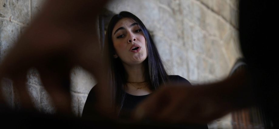 syrian-youth-embrace-political-freedoms-after-fall-of-assad