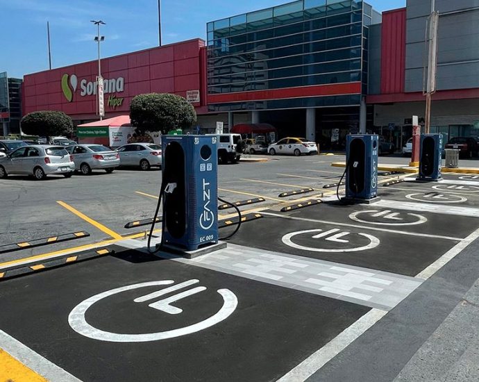 xcharge-to-deploy-ev-charging-stations-at-soriana-supermarkets-in-mexico