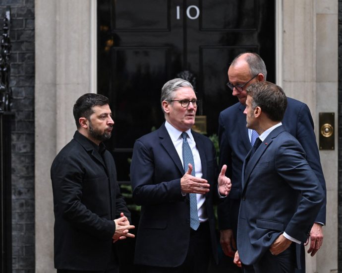 ukraine’s-allies-say-efforts-to-end-russia’s-war-at-‘critical-moment’