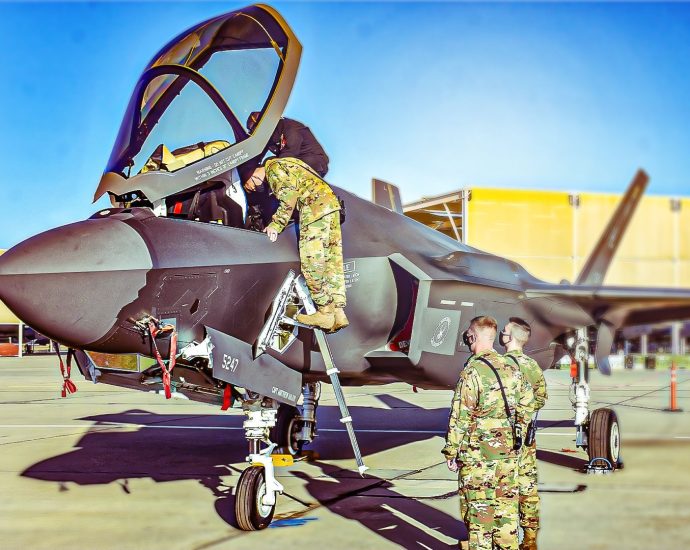 the-7-largest-air-force-bases-by-population-in-the-us