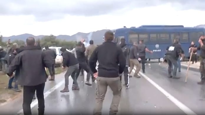 clashes-erupt-between-farmers-and-police-in-greece-amid-protests-over-eu-subsidy-delays