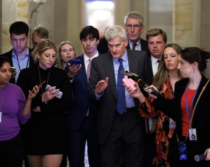 Health Savings Accounts, Backed by GOP, Cover Fancy Saunas but Not Insurance Premiums