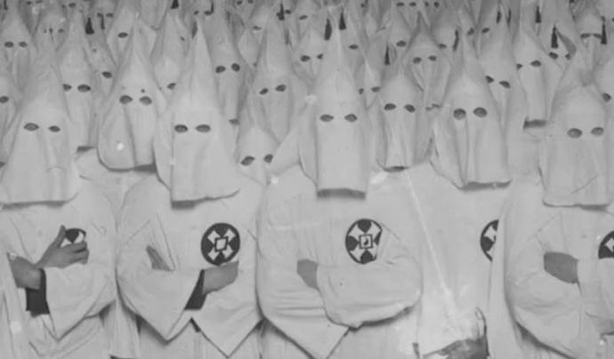 garbage:-racist-shits-‘r-us