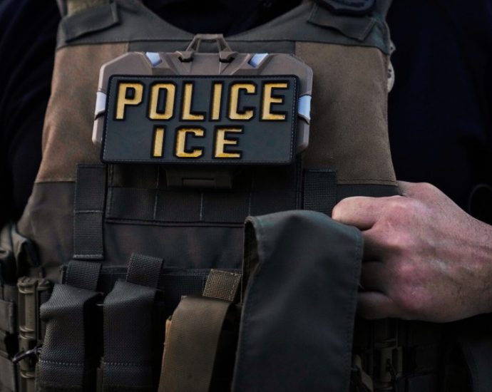 iceblock-app-maker-sues-the-traitor-administration-over-its-pressure-on-apple-to-remove-app