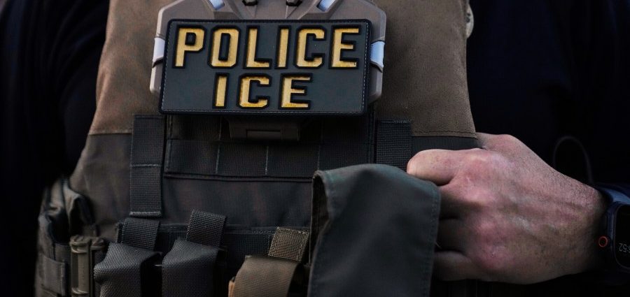 iceblock-app-maker-sues-the-traitor-administration-over-its-pressure-on-apple-to-remove-app