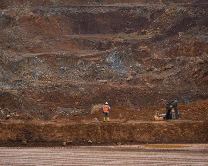 what-it’s-like-to-work-for-the-billionaire-‘nickel-king’