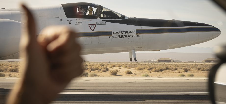 new-nasa-sensor-goes-hunting-for-critical-minerals