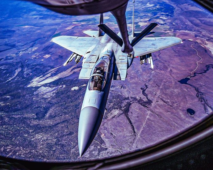 6-fighter-jets-that-work-best-for-inflight-refueling