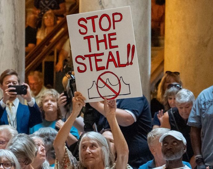 Indiana state senators advance GOP-drawn congressional map, setting up a final vote