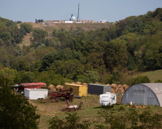 pennsylvania-will-study-a-plan-to-keep-new-natural-gas-pads-farther-from-homes,-schools-and-hospitals